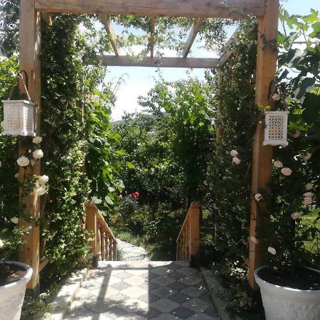 מלון טביליסי My Garden מראה חיצוני תמונה